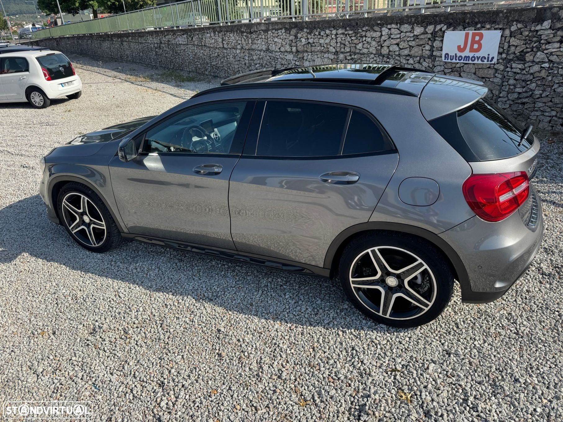 Mercedes-Benz GLA 220 CDi AMG Line - 4