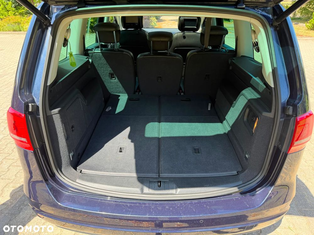 Volkswagen Sharan 2.0 TDI Comfortline DSG - 25