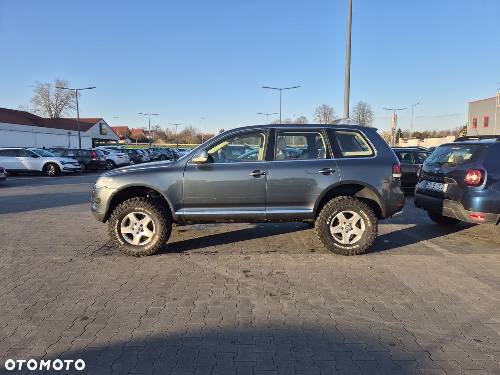 Volkswagen Touareg - 5