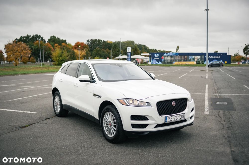 Jaguar F-Pace P250 AWD - 2
