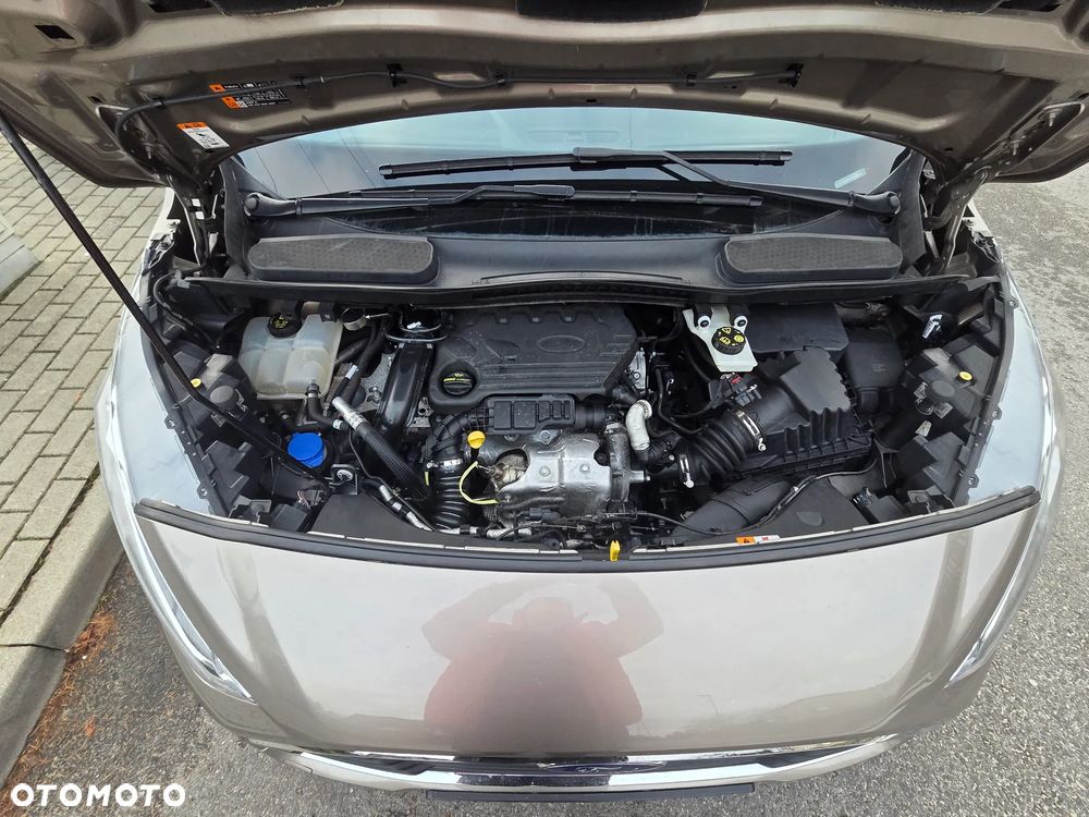 Ford Tourneo Connect Gr 1.5 EcoBlue Titanium PowerShift - 38