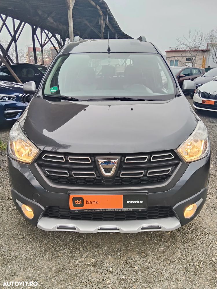 Dacia Dokker TCe 115 Stepway - 1