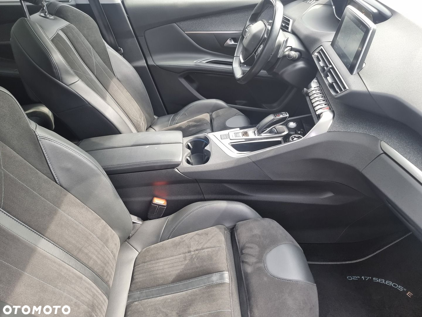 Peugeot 5008 2.0 BlueHDI Crossway S&S EAT8 - 19