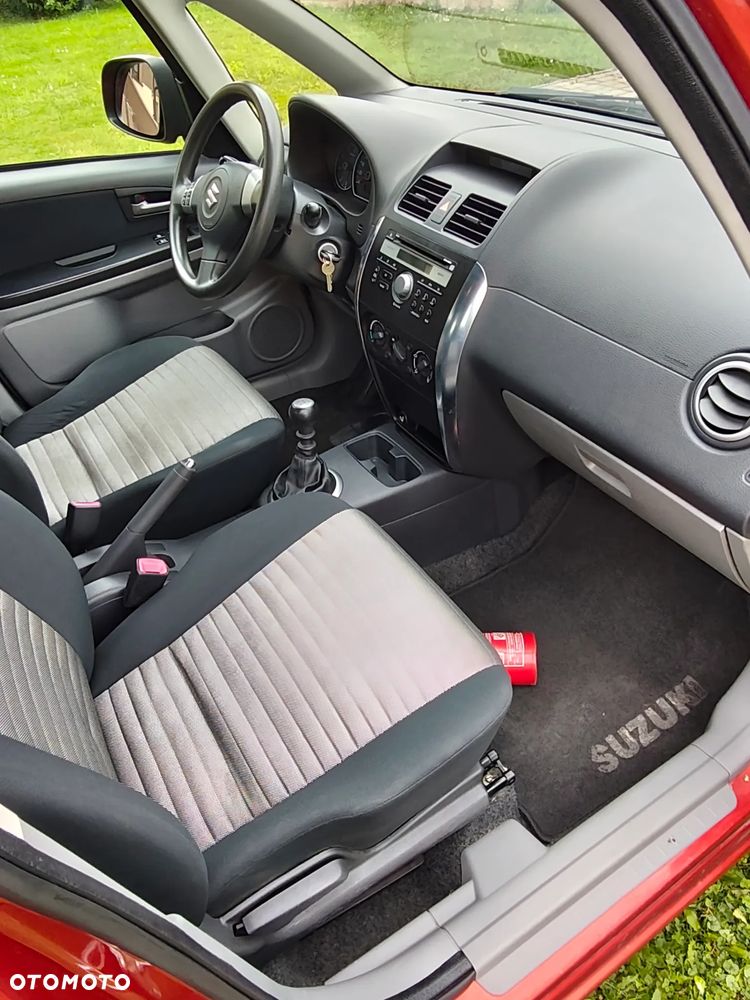 Suzuki SX4 - 15
