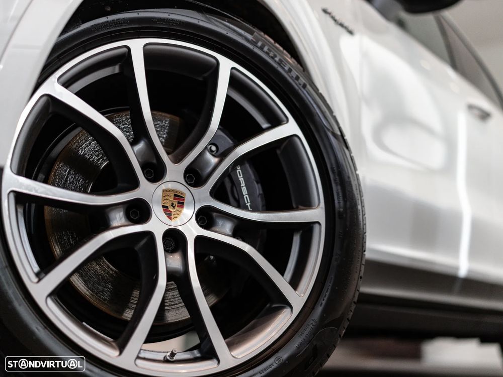 Porsche Cayenne E-Hybrid Tiptronic S - 15