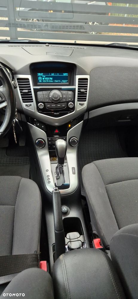 Chevrolet Cruze - 9