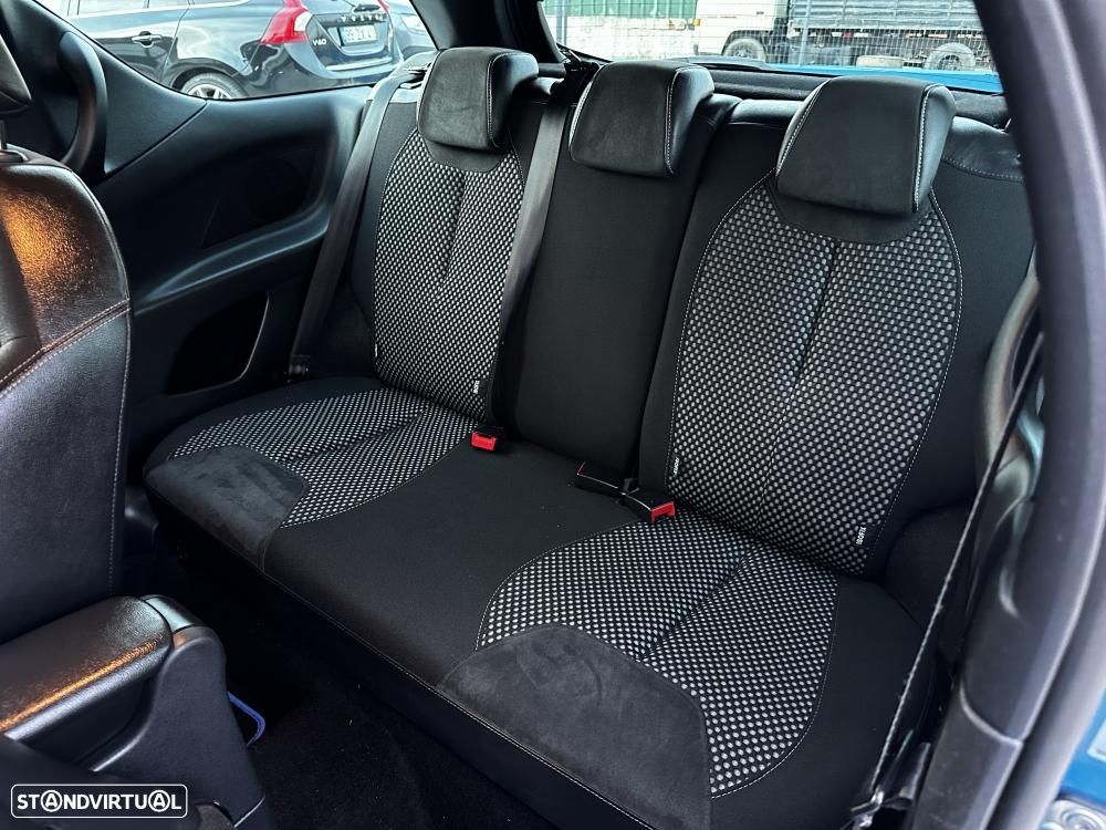 Citroën DS3 1.6 e-HDi Graphic Art - 29