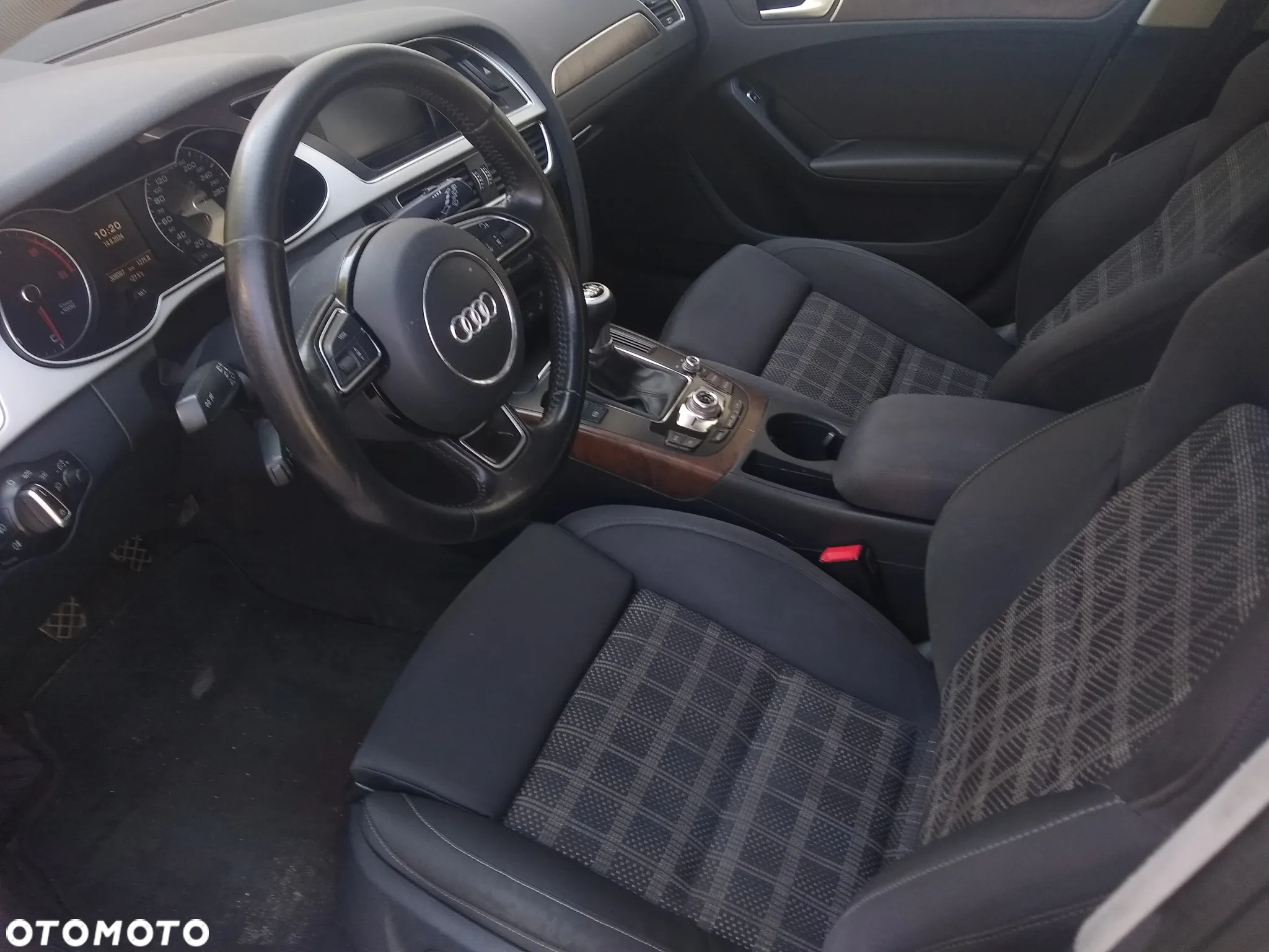 Audi A4 2.0 TDI - 6