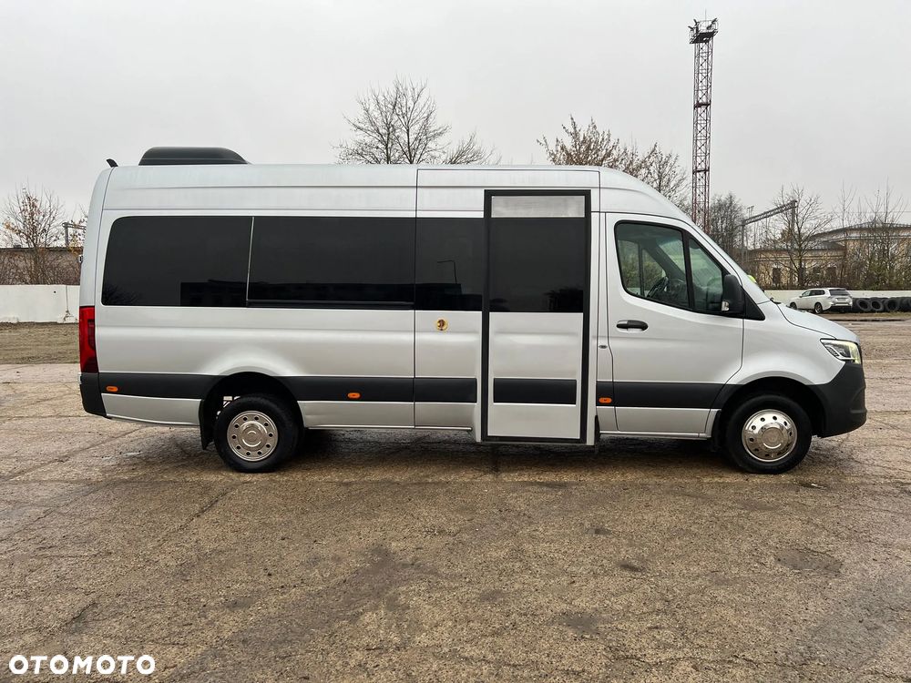 Mercedes-Benz Sprinter - 5