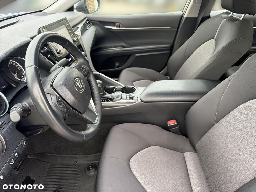 Toyota Camry 2.5 Hybrid Comfort CVT - 15