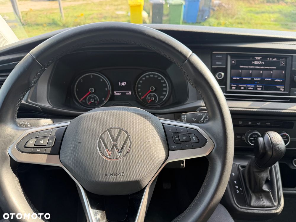 Volkswagen Multivan - 16