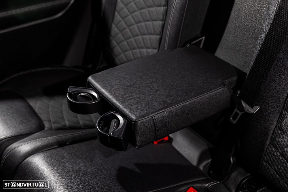 Mercedes-Benz GLB 220 d 4Matic Progressive - 25