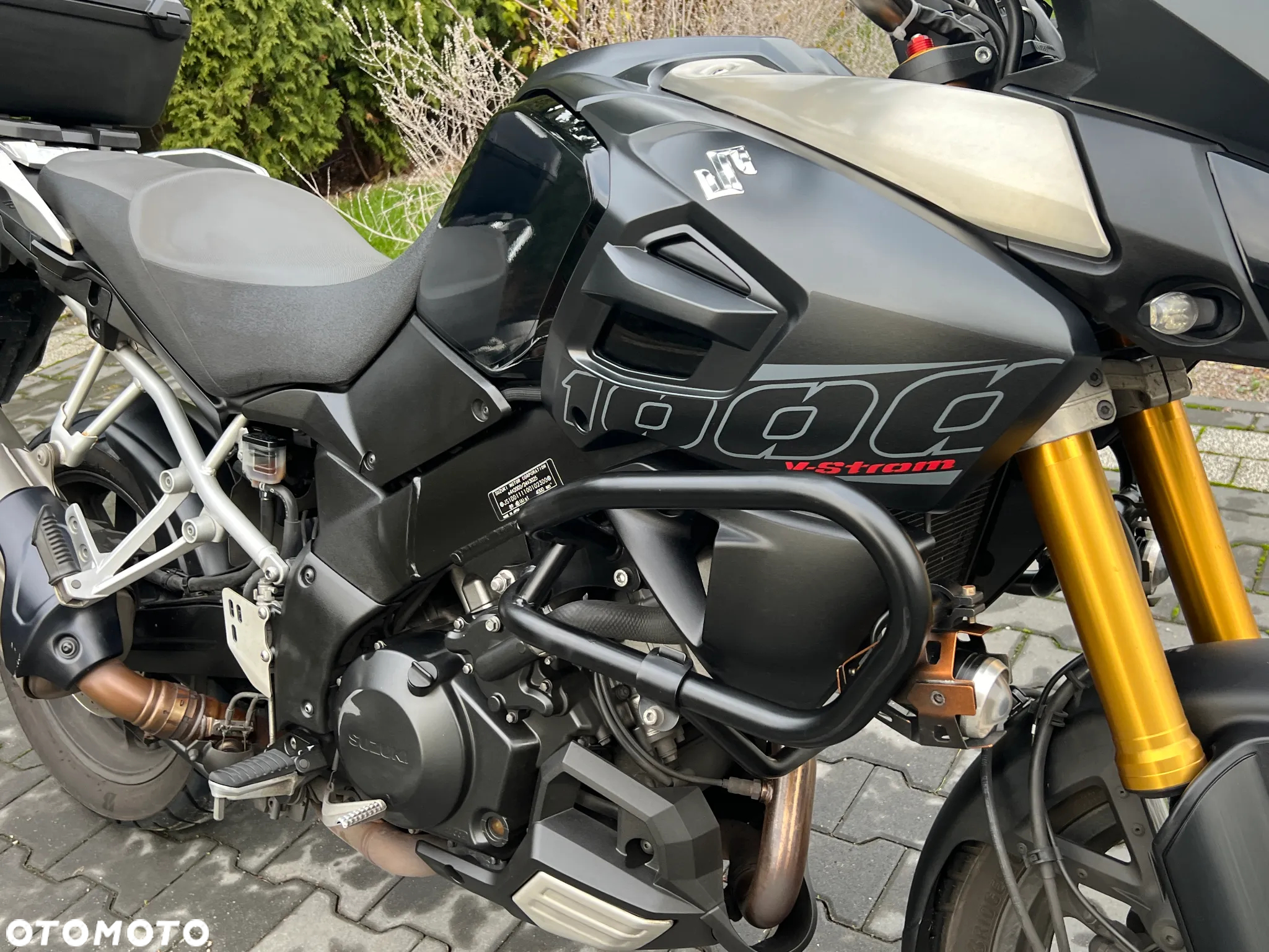 Suzuki V-STROM - 15