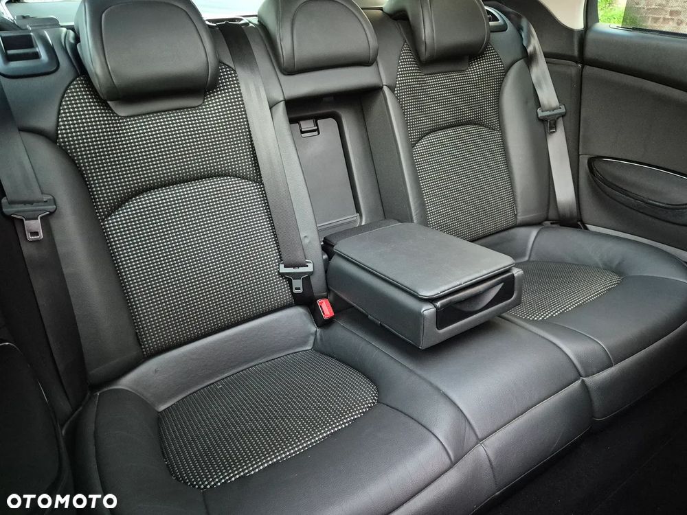 Citroën C5 BlueHDi 180 S&S EAT6 Exclusive - 35