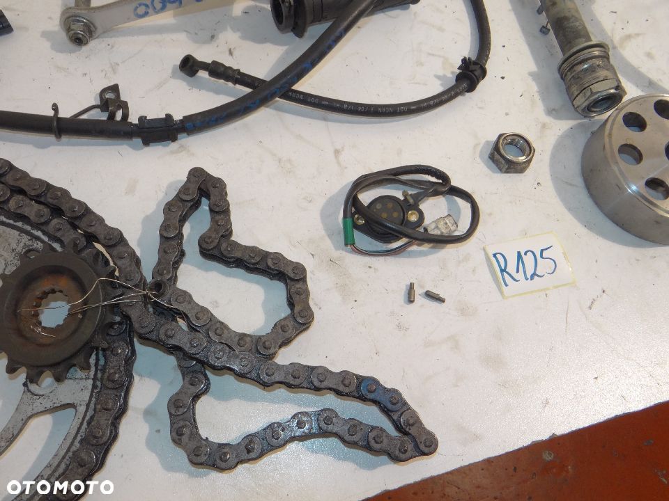 GSXR 600 K4 K5 koło magnesowe oska czujnik luzu przewód zębatka pokrywa kołyska R125 - 6