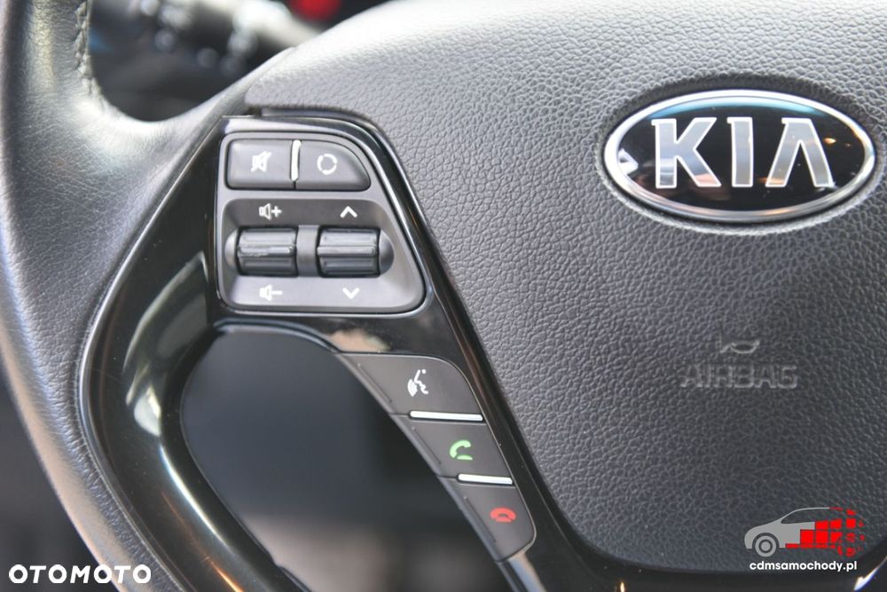 Kia Ceed - 30