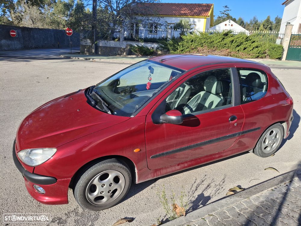 Peugeot 206 — photo 2