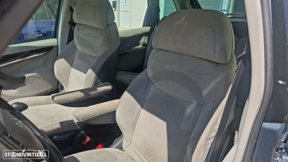 Citroën C4 Picasso 1.6 HDi Exclusive - 11