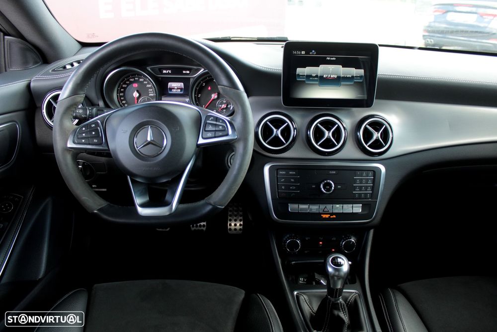 Mercedes-Benz CLA 180 d Shooting Brake AMG Line - 9