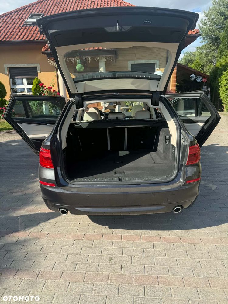 BMW Seria 5 520d - 4