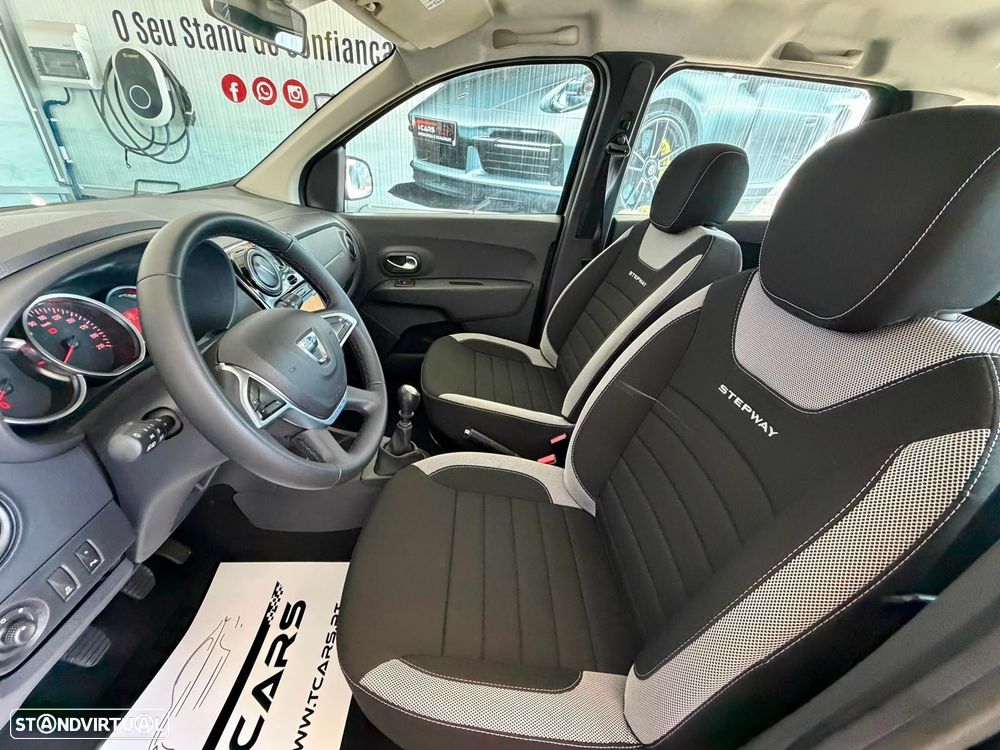 Dacia Lodgy 1.5 Blue dCi Comfort 7L - 15