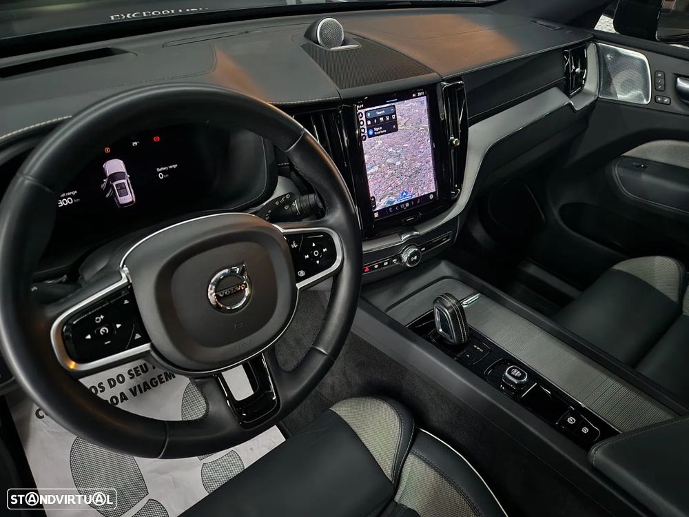 Volvo XC 60 2.0 T8 PHEV R-Design AWD - 10