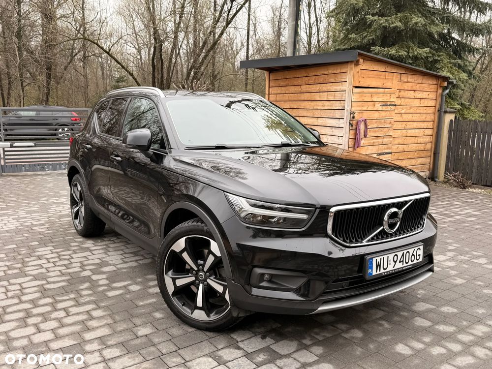 Volvo XC 40 T4 AWD Momentum - 1