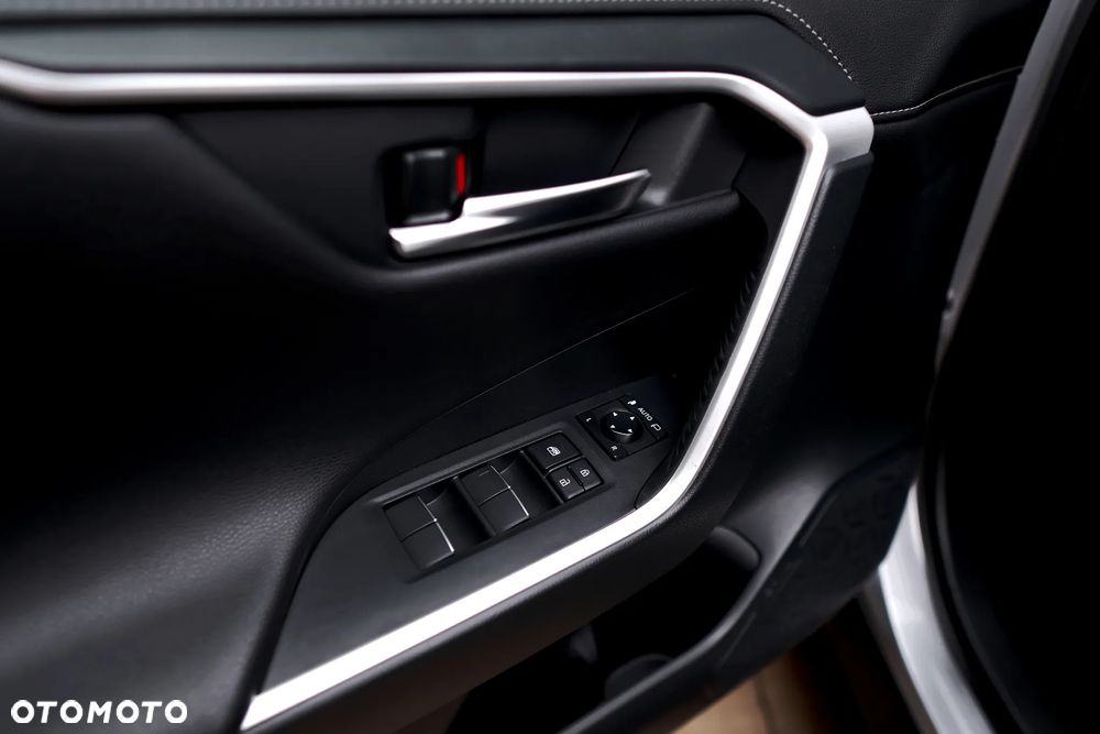 Toyota RAV4 2.0 Active 4x2 - 17