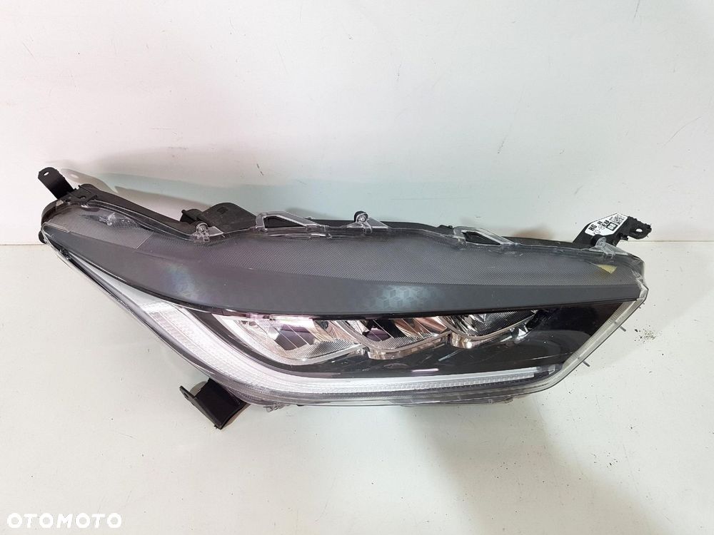 TOYOTA YARIS IV 4 LAMPA FULL LED PRZÓD PRZEDNIA PRAWA EUROPA ORYGINAŁ - 3