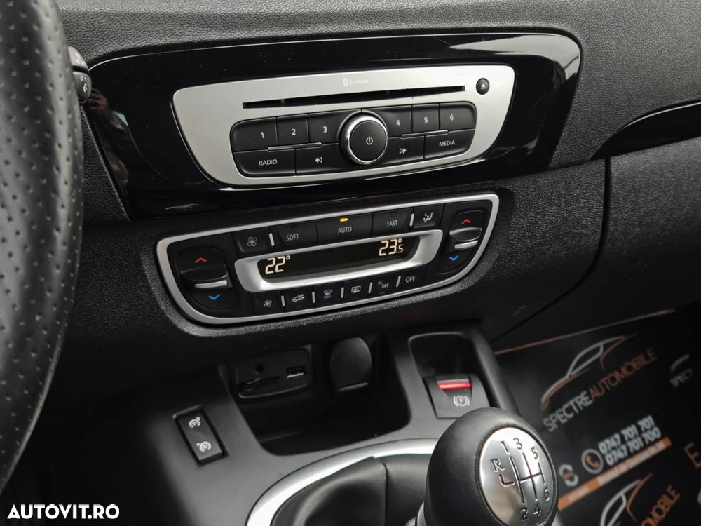 Renault Scenic ENERGY dCi 130 BOSE EDITION - 32