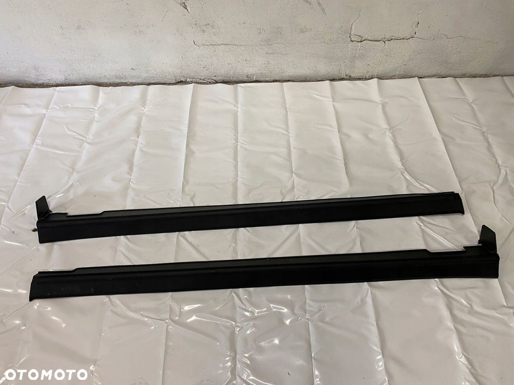 HYUNDAI SANTA FE IV LISTWA PROGOWA PRÓG PRAWA - 1