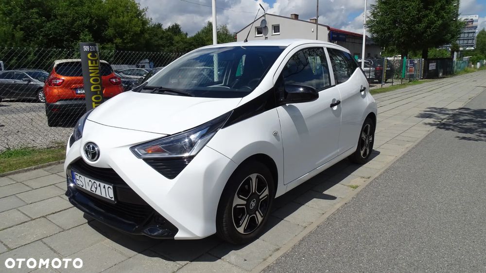 Toyota Aygo 1.0 VVT-i Black Edition - 2