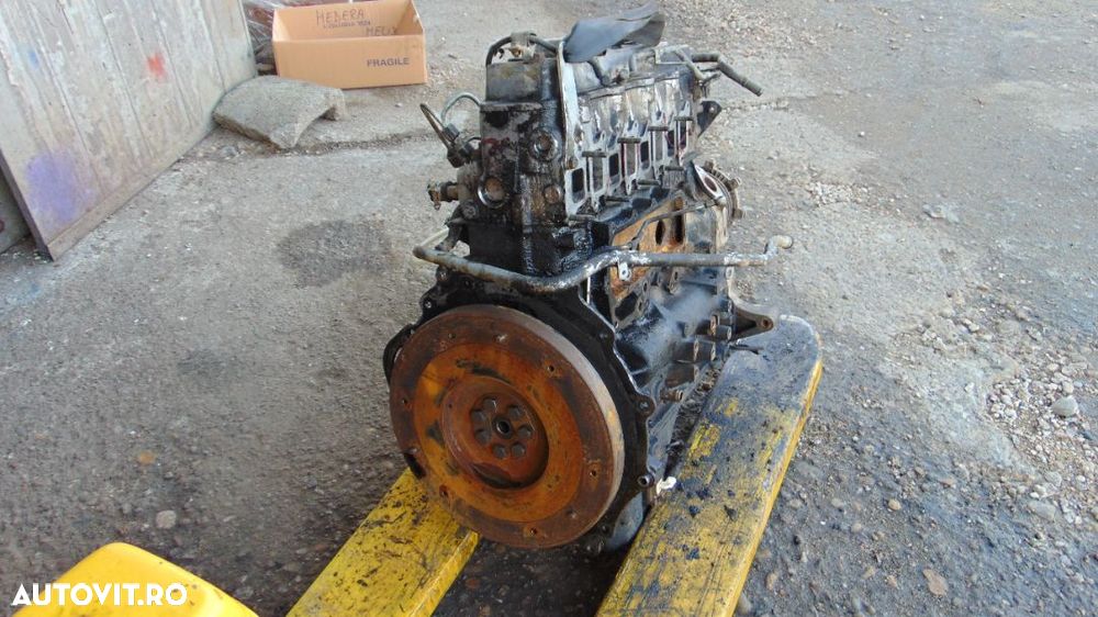 BLOC Motor complet mitsubishi Pajero 2002 Diesel 2,8 - 6