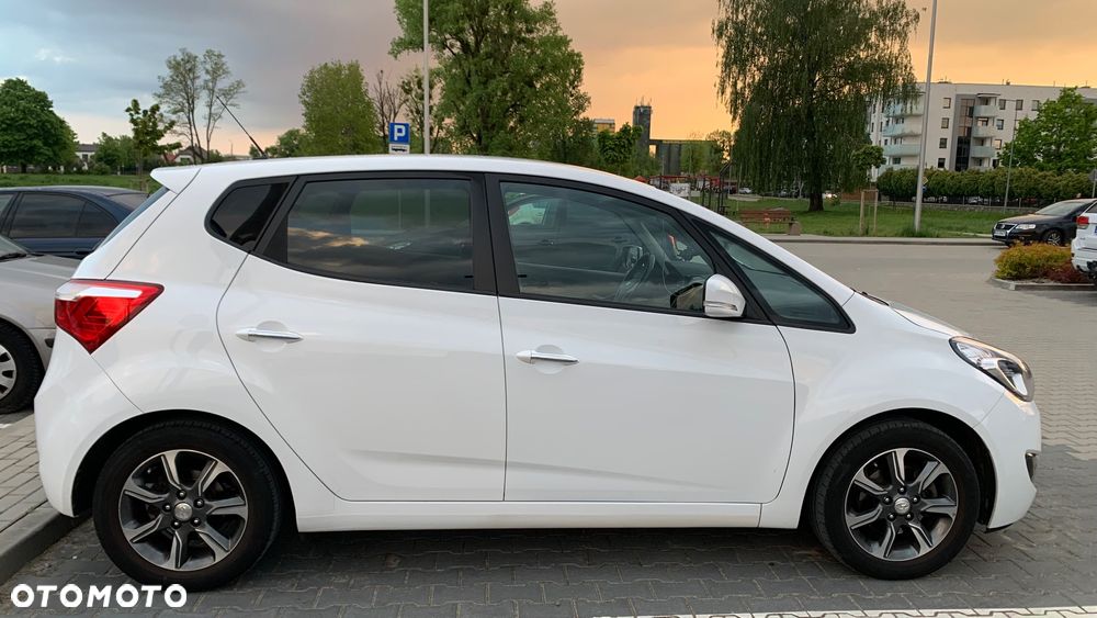 Hyundai ix20 1.4 BlueDrive Comfort - 4