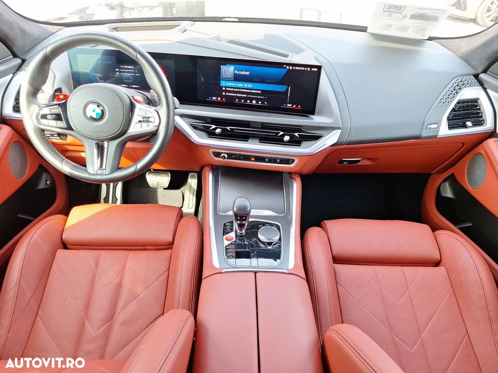 BMW XM - 10
