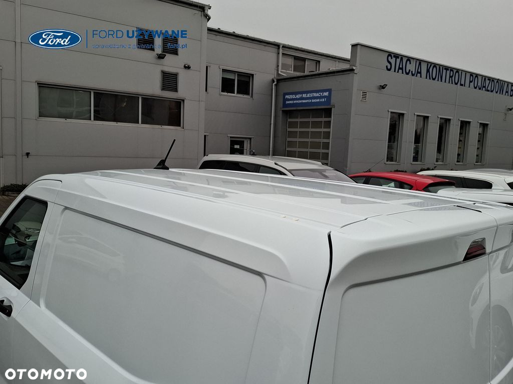 Ford Transit-courier - 12
