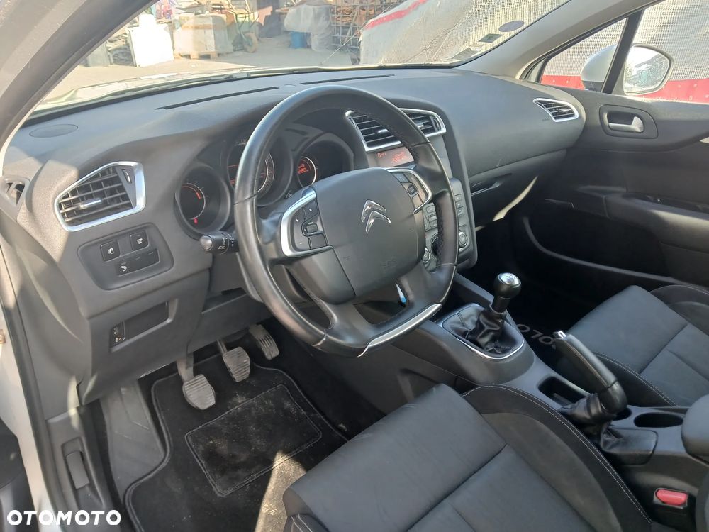Citroën C4 VTi 120 CoolTech - 11