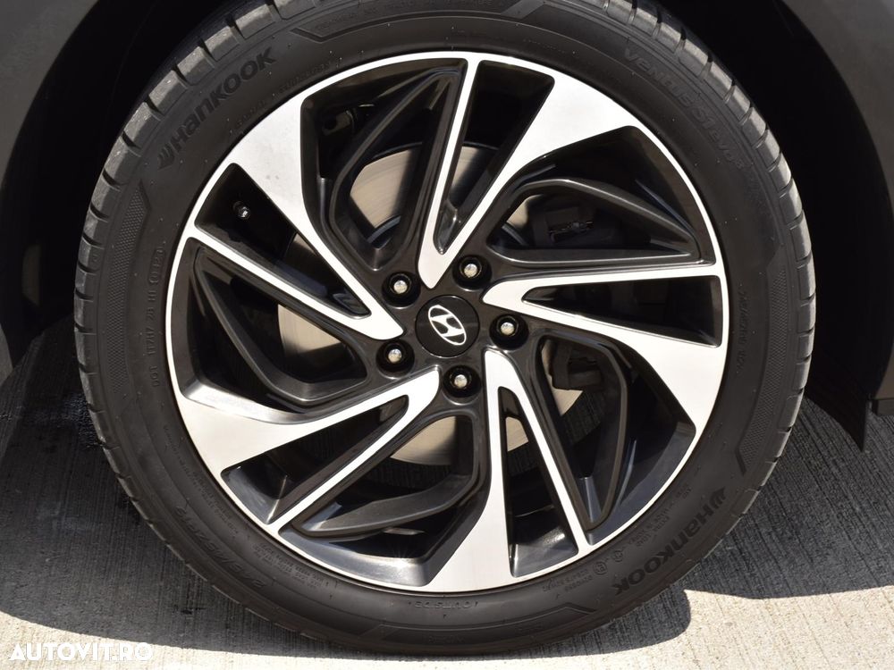 Hyundai Tucson blue 1.6 CRDi 2WD DCT Premium - 10