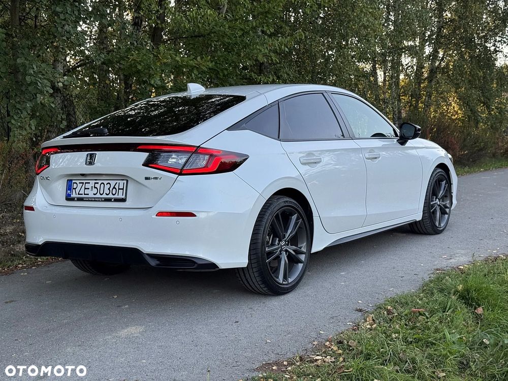 Honda Civic 2.0 i-MMD Hybrid Sport - 19
