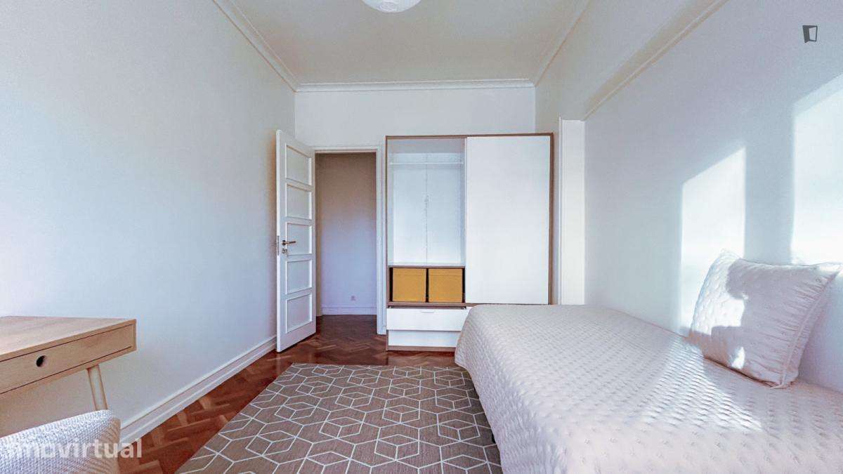 Quarto - localizado em Picoas Lisbon - Grande imagem: 2/31