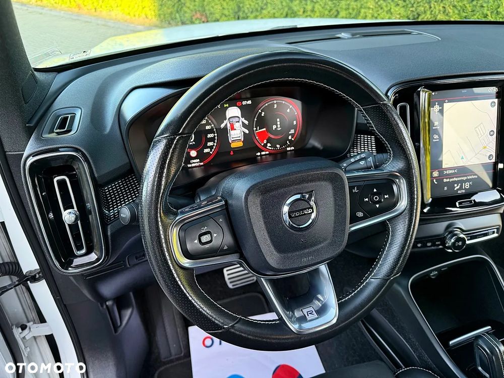 Volvo XC 40 D3 Geartronic R-Design - 22