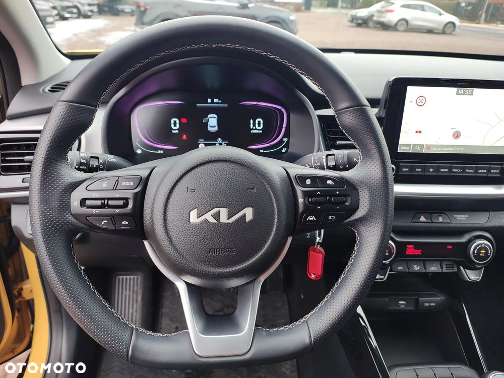 Kia Stonic 1.0 T-GDI L - 11
