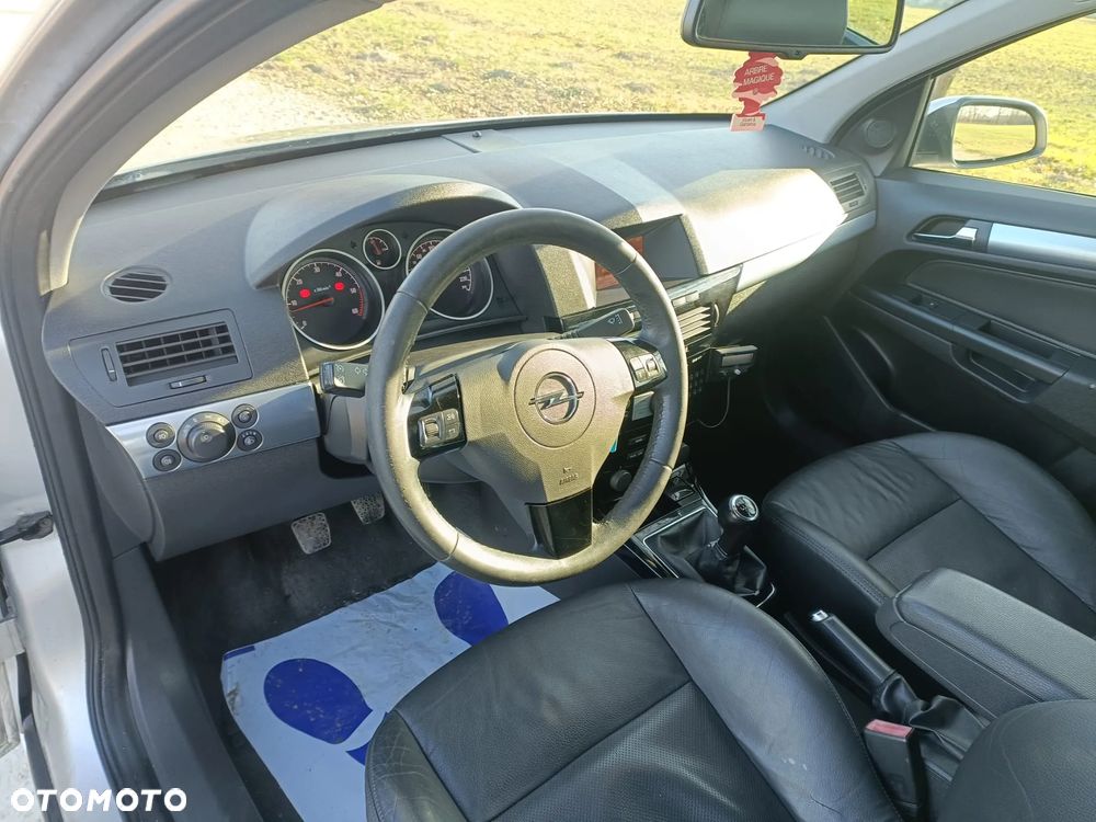 Opel Astra - 12