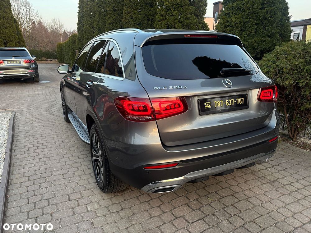 Mercedes-Benz GLC 220 d 4Matic 9G-TRONIC - 4
