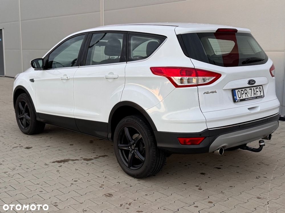 Ford Kuga 2.0 TDCi 2x4 Trend - 4