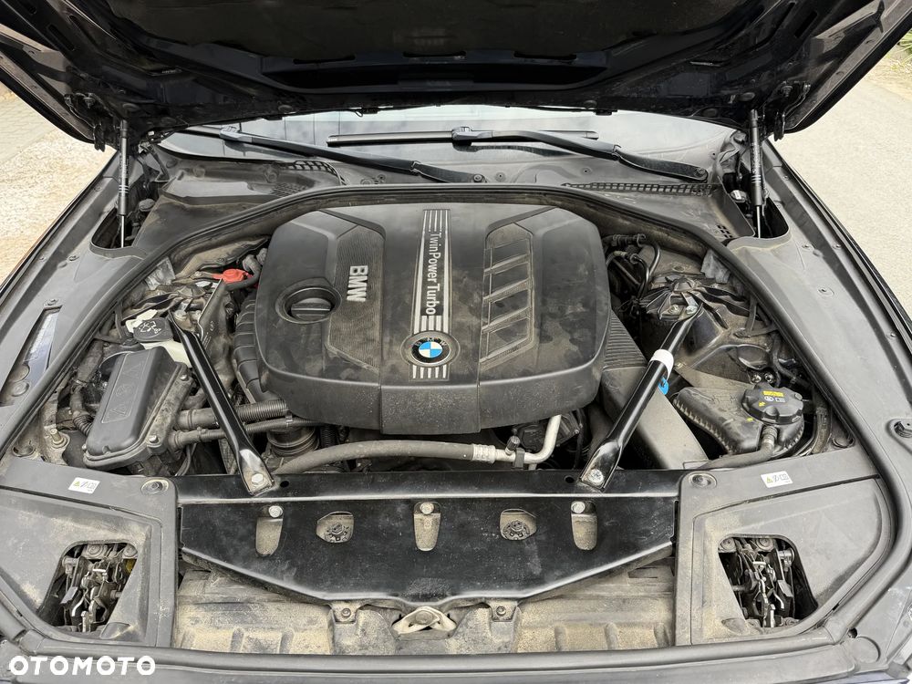 BMW Seria 5 - 12