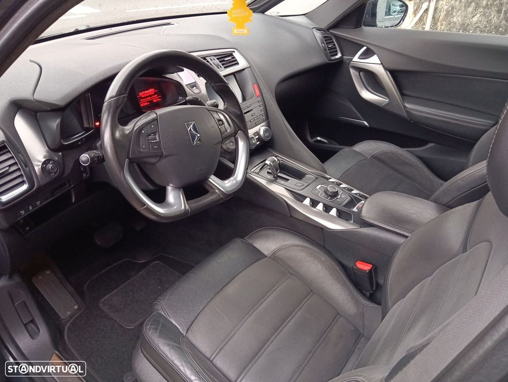 DS DS5 1.6 e-HDi Be Chic ETG6 - 10