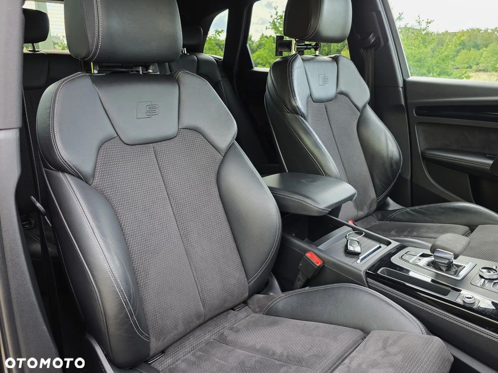 Audi SQ5 - 30