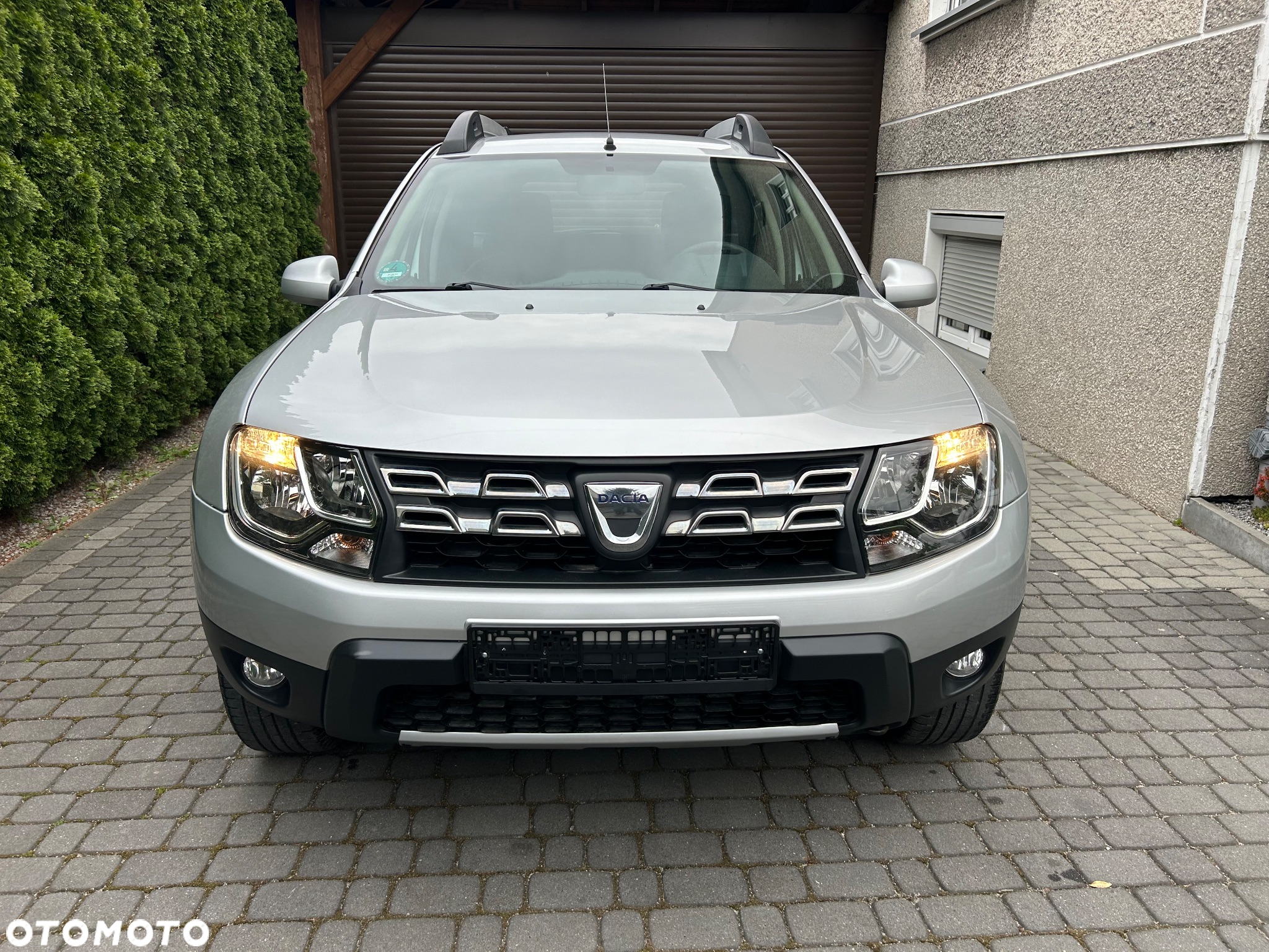 Dacia Duster 1.6 16V 4x2 Prestige - 5