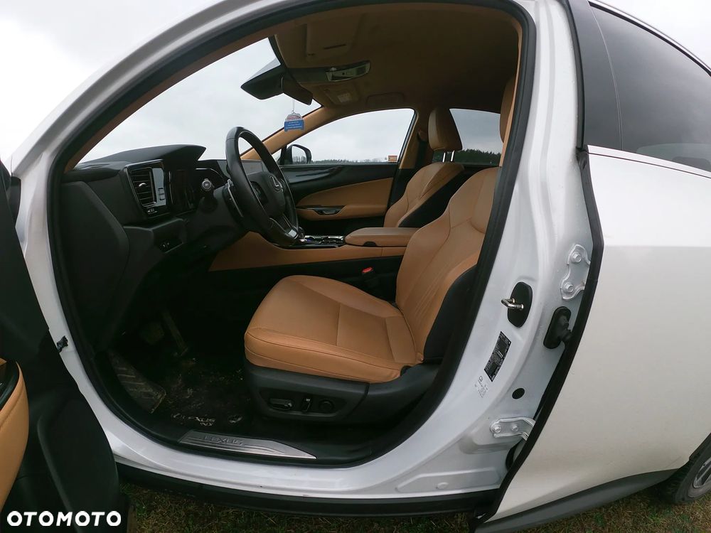 Lexus NX 350h Prestige 2WD - 5